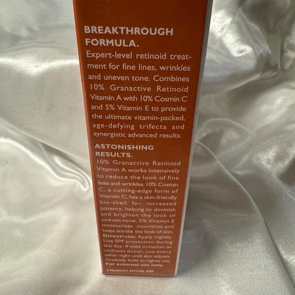 Peter Thomas Roth Vitamin A C E Retinoid Treatment - Picture 4 of 5